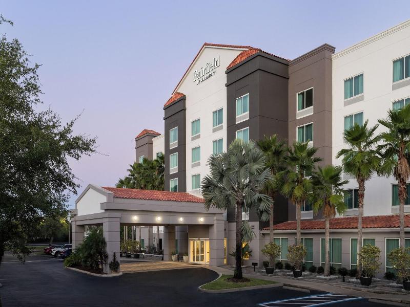 Fairfield Inn & Suites by Marriott Butler Blvd image