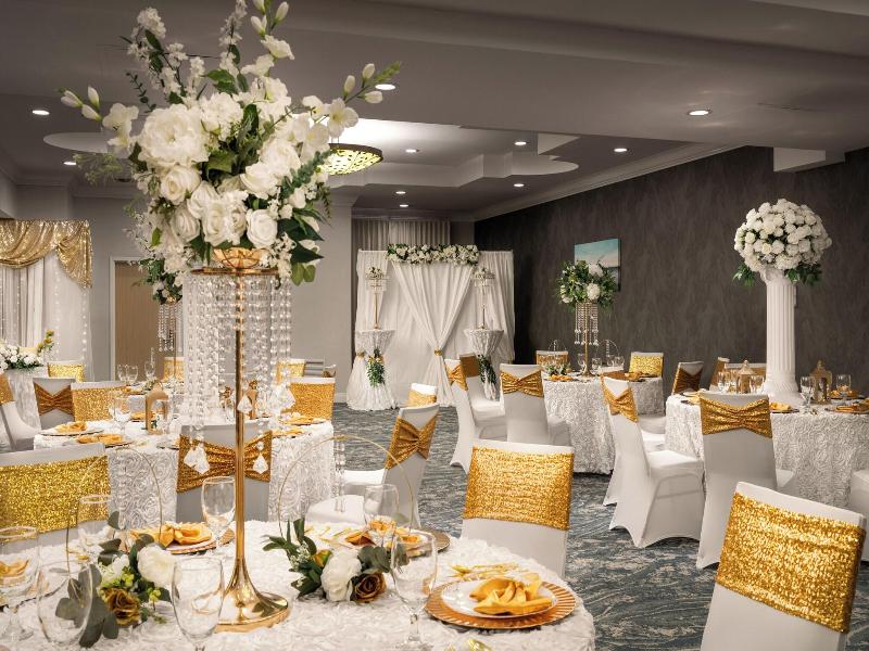Fairfield Inn & Suites by Marriott Butler Blvd image