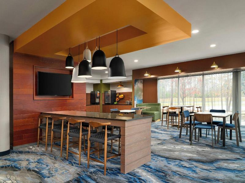 Fairfield Inn & Suites Chesapeake Suffolk image