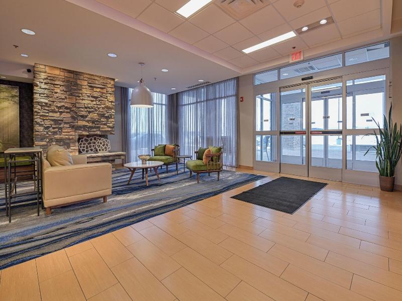 Fairfield Inn & Suites East Grand Forks