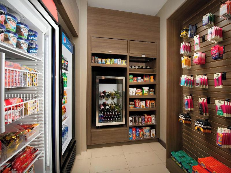 Residence Inn Miami Airport West/Doral image