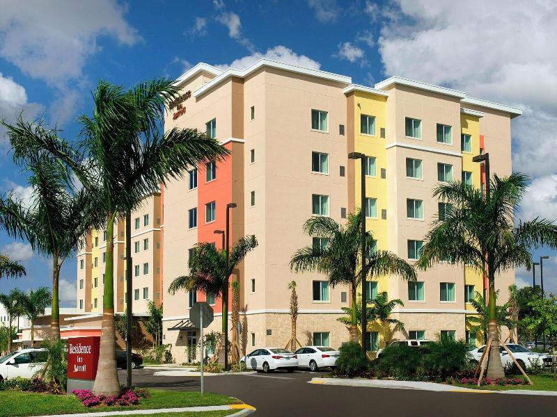 Residence Inn Miami Airport West/Doral image