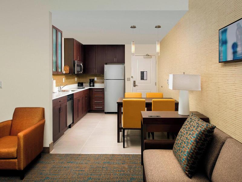 Residence Inn Miami Airport West/Doral image
