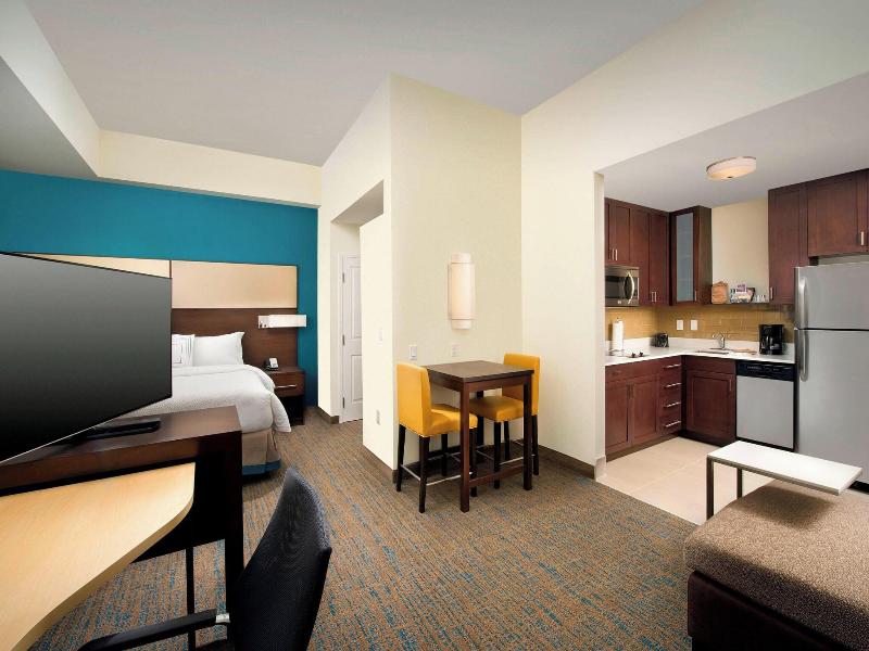 Residence Inn Miami Airport West/Doral image