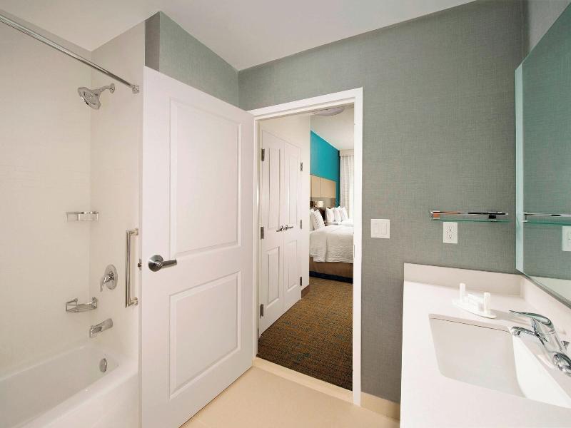 Residence Inn Miami Airport West/Doral image