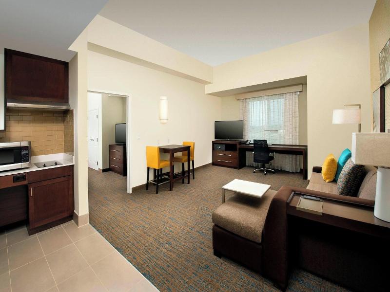 Residence Inn Miami Airport West/Doral image