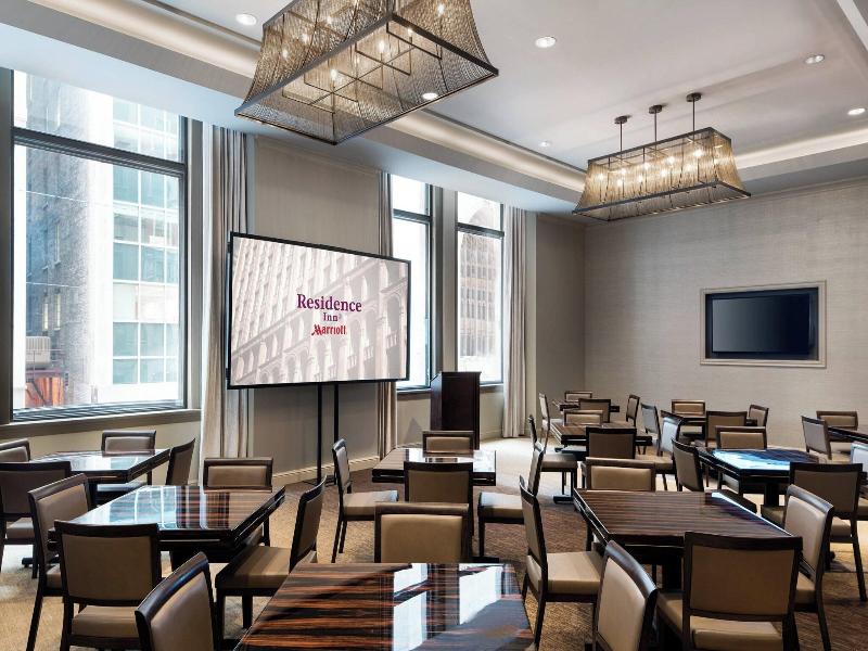 Residence Inn Chicago Downtown/Loop image