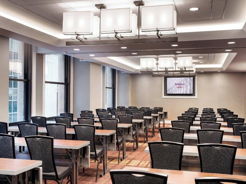 Residence Inn Chicago Downtown/Loop image