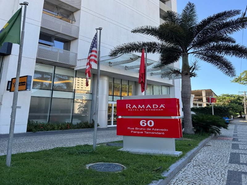 Ramada Hotel Suites Campos dos Goytacazes — exterior view