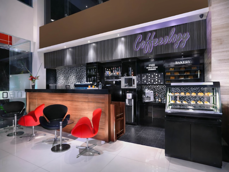 Hotel Neo Gubeng by ASTON image