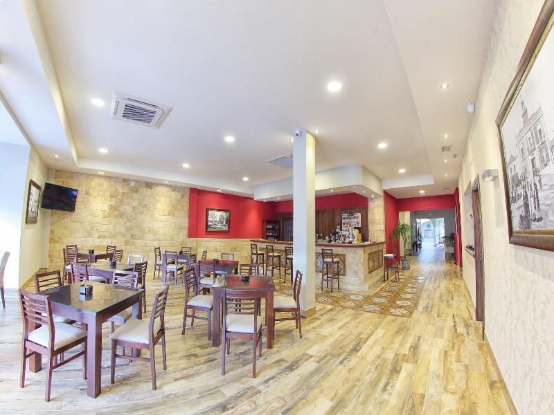 Hostal Garlu image