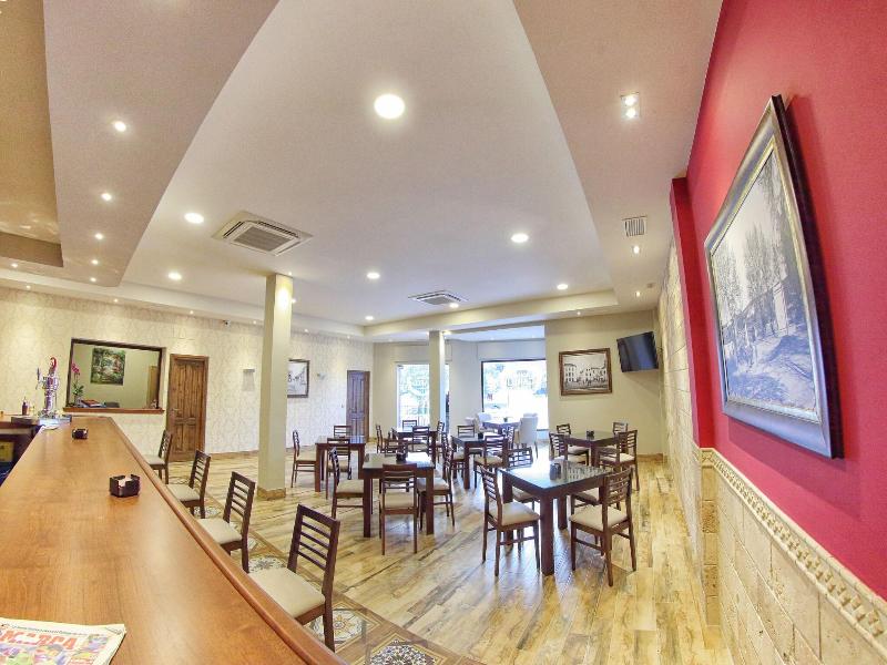 Hostal Garlu image