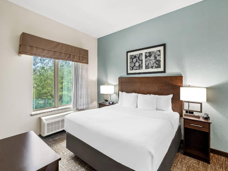 MainStay Suites Lufkin Area image