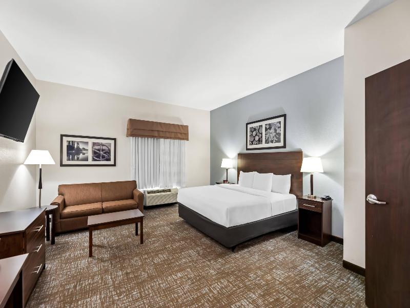 MainStay Suites Lufkin Area image