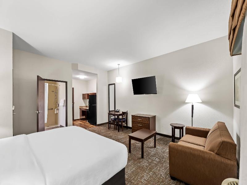 MainStay Suites Lufkin Area image