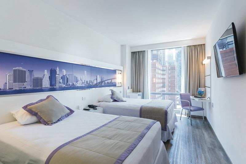 Hotel Riu Plaza New York Times Square image