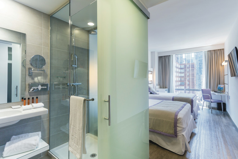 Hotel Riu Plaza New York Times Square image