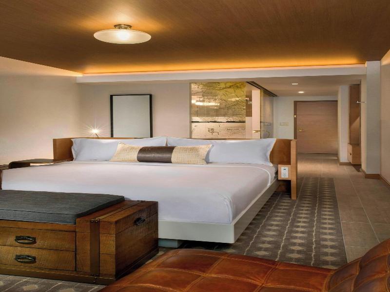 The Envoy Hotel, Autograph Collection image