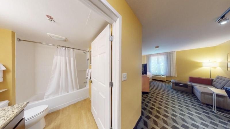 TownePlace Suites Boston Tewksbury/Andover image