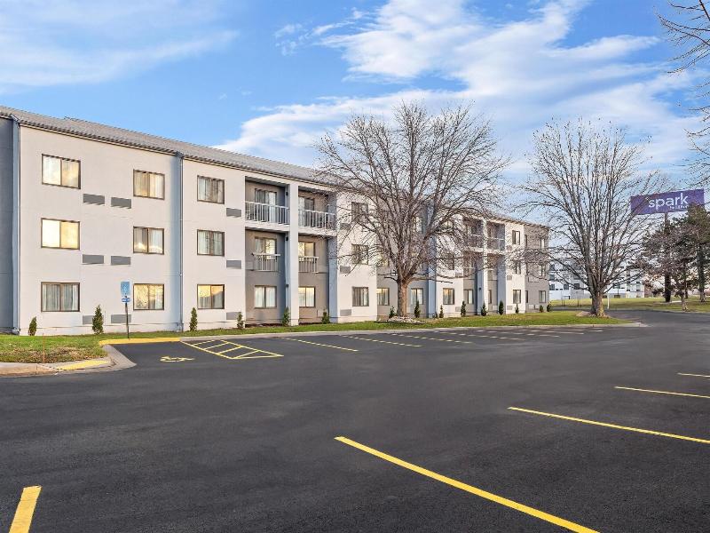Courtyard Bettendorf Quad Cities image