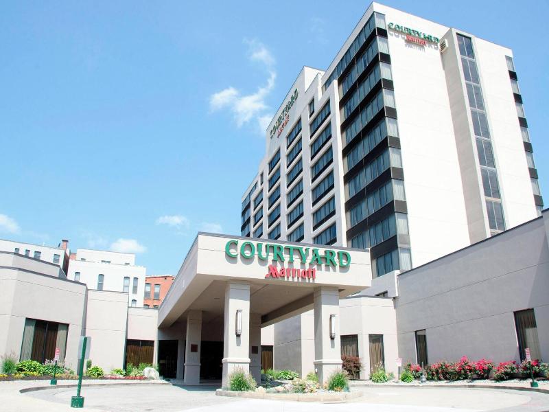 Courtyard Waterbury Downtown image