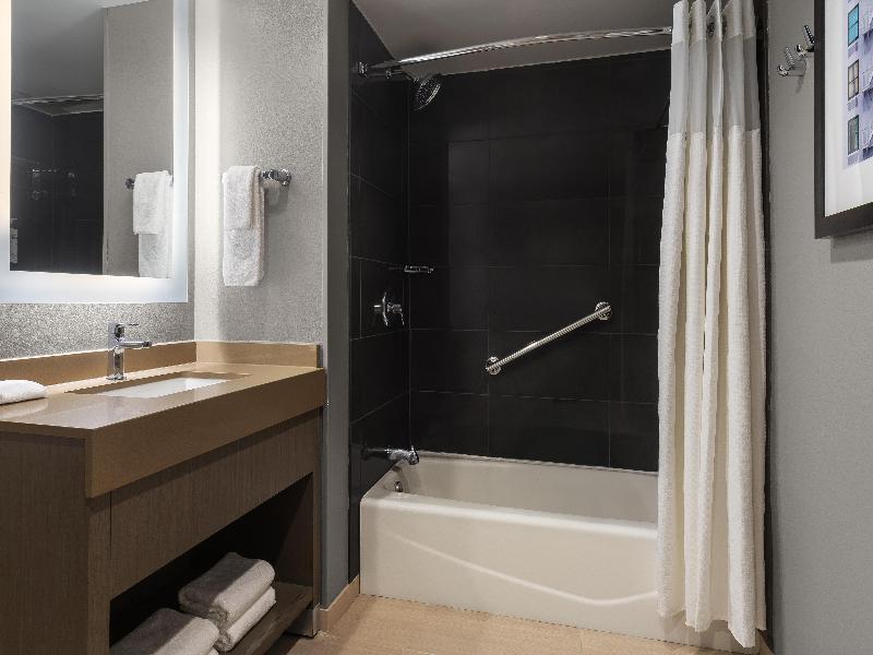 Hyatt House Charleston/Historic District image