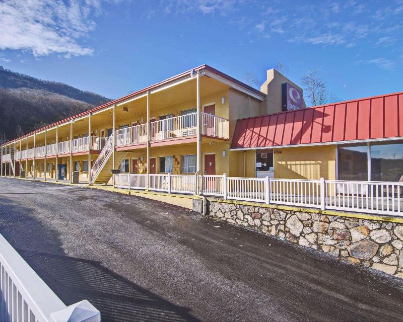 Econo Lodge Near Bluefield College image
