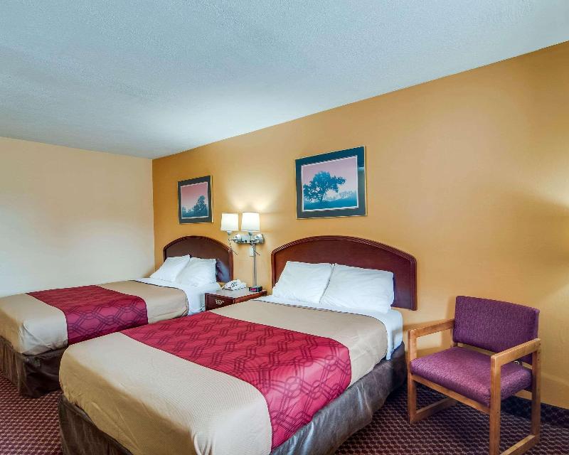 Econo Lodge Near Bluefield College image