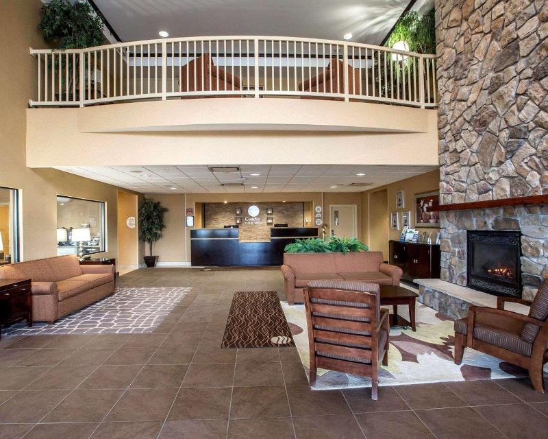 Comfort Inn & Suites adj to Akwesasne Mohawk Casin