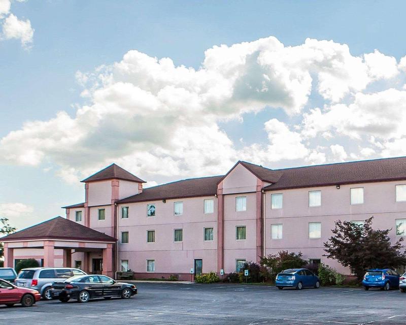 Quality Inn Midway image
