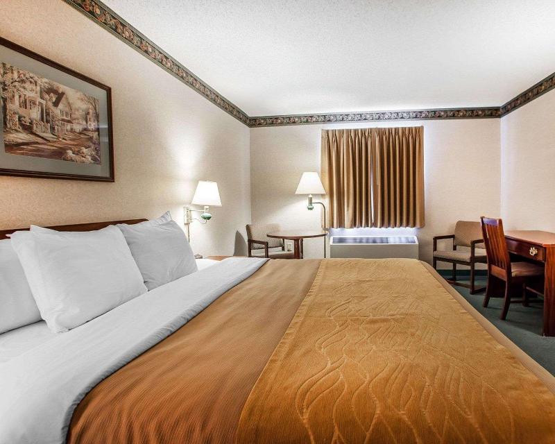 Quality Inn Midway image