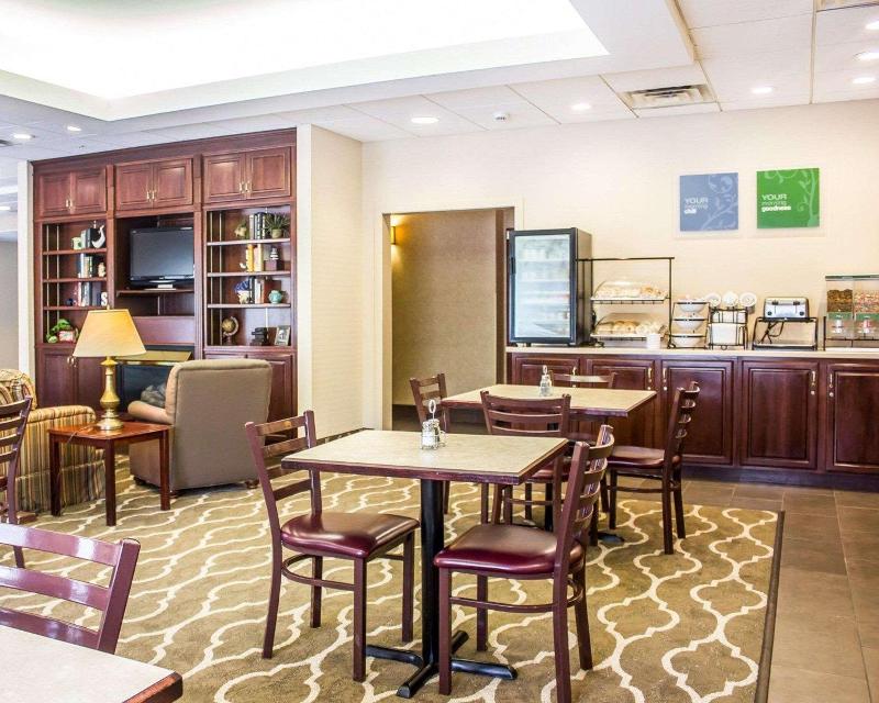 Comfort Inn & Suites located in Dayville image