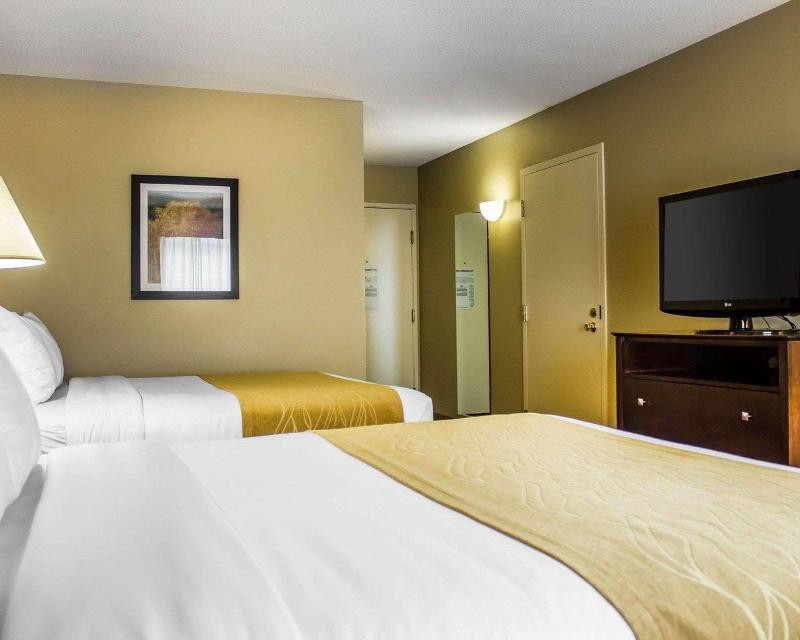 Comfort Inn & Suites located in Dayville image