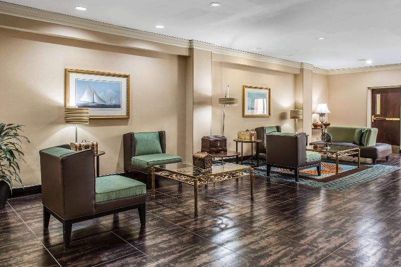Regency Inn And Suites New London - Mystic image