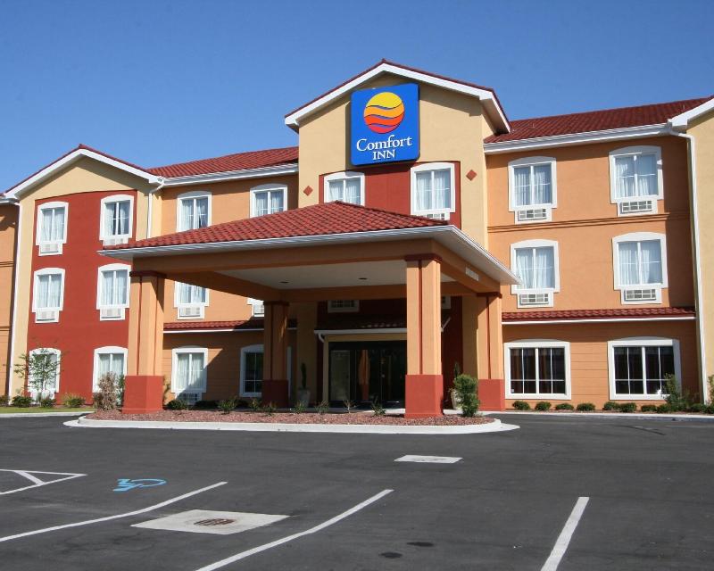 Comfort Inn Blackshear Hwy 84 image