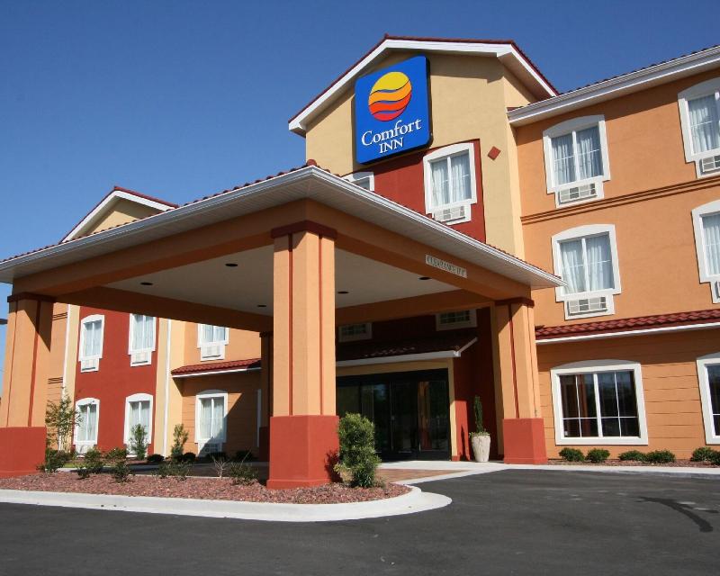 Comfort Inn Blackshear Hwy 84 image