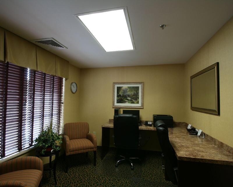 Comfort Inn Blackshear Hwy 84 image
