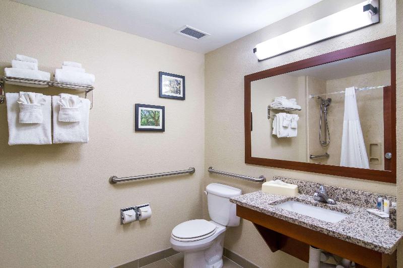 Comfort Inn Blackshear Hwy 84 image