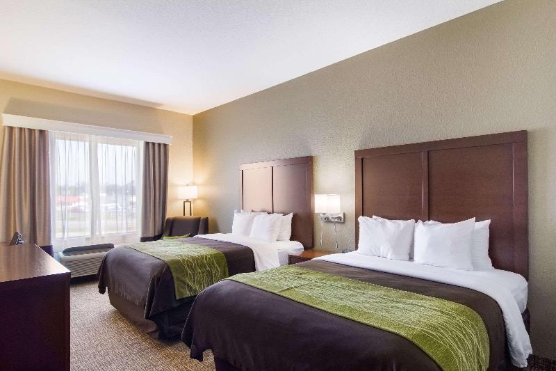 Comfort Inn Blackshear Hwy 84 image