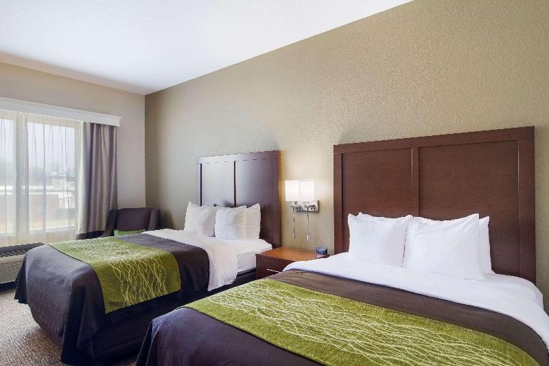 Comfort Inn Blackshear Hwy 84 image