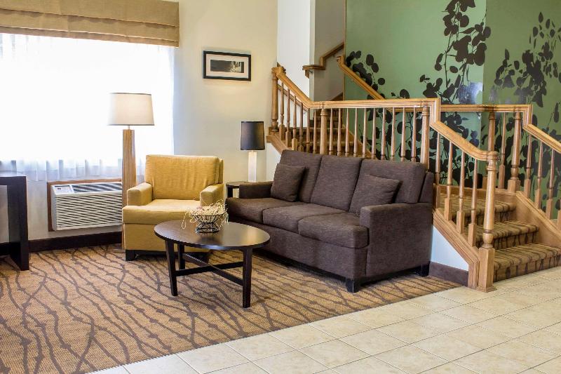 Sleep Inn & Suites Charles City Area image