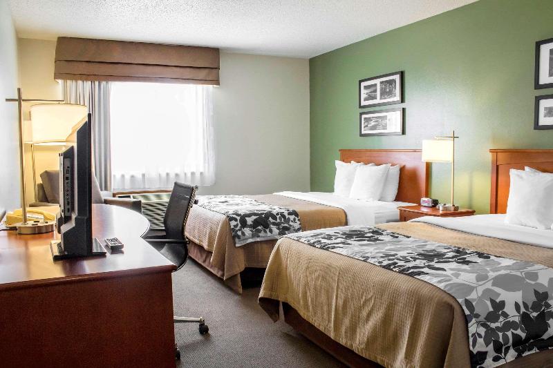 Sleep Inn & Suites Charles City Area image