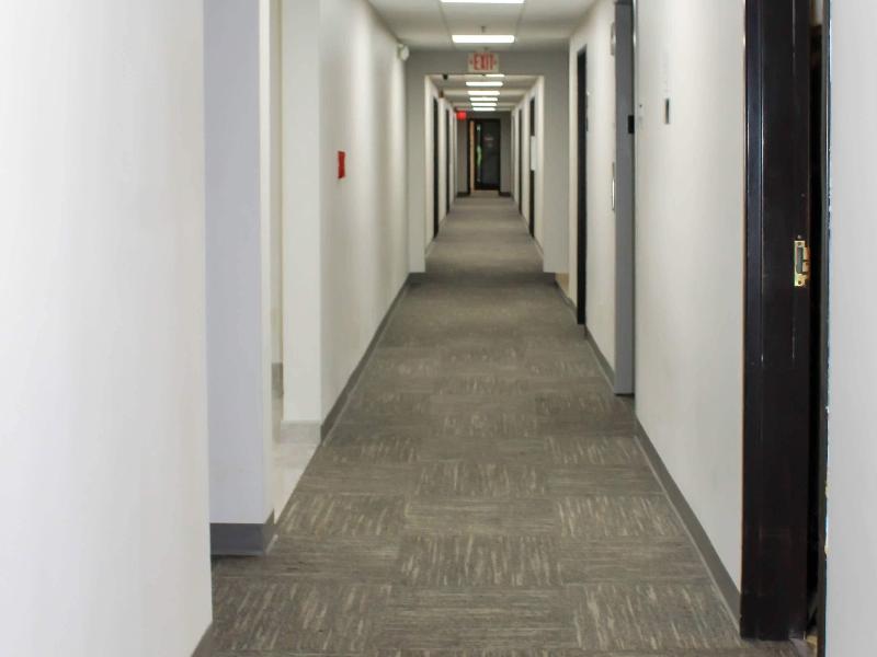 Clarion Pointe Bettendorf - Quad Cities image