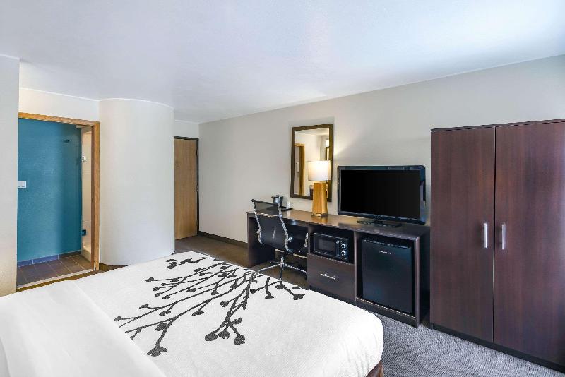 Sleep Inn Near Washington State Line image