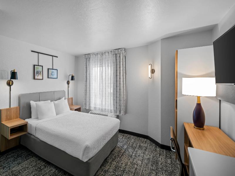 Sleep Inn Near Washington State Line image