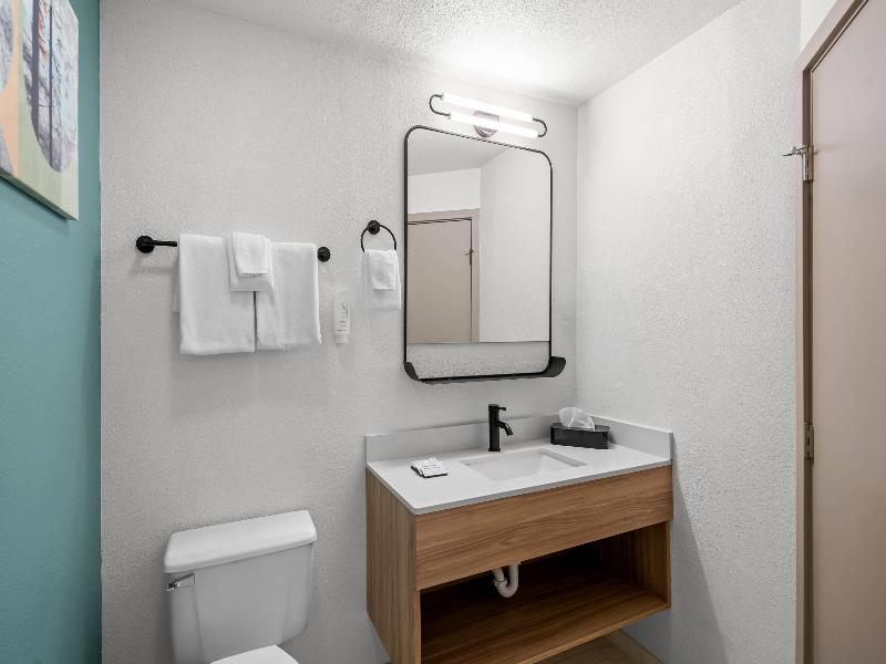 Sleep Inn Near Washington State Line image