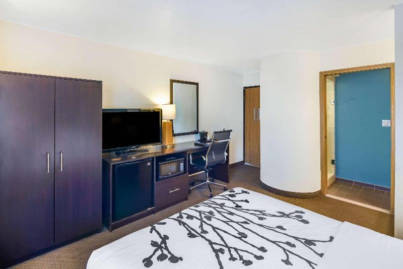 Sleep Inn Near Washington State Line image