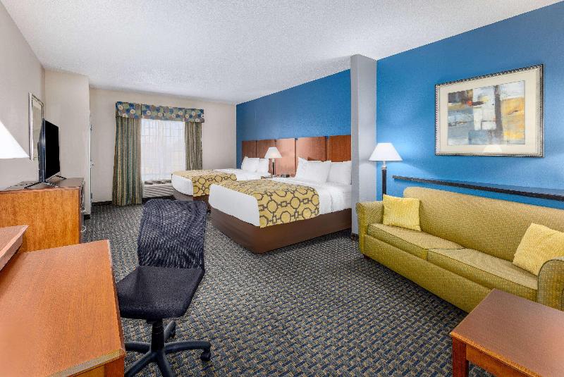 Baymont by Wyndham Pratt image