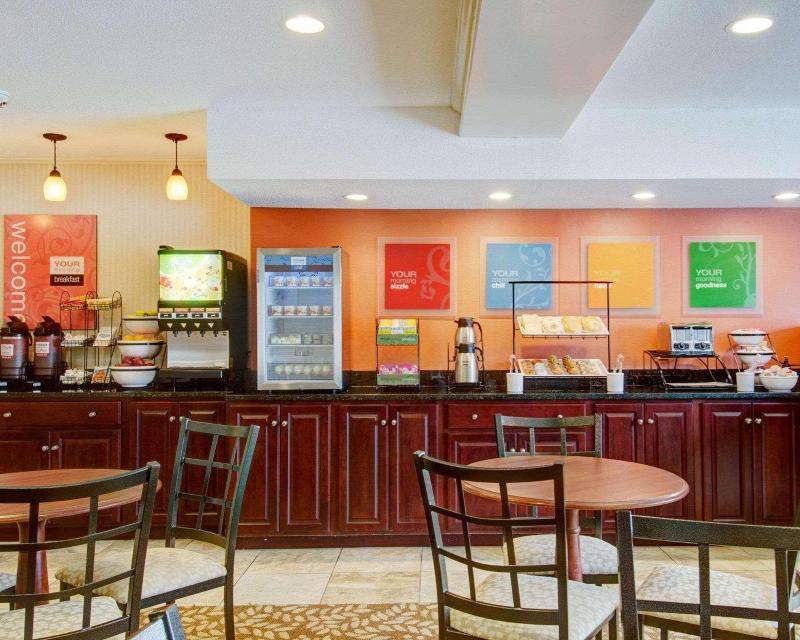 Comfort Inn Foxboro - Mansfield