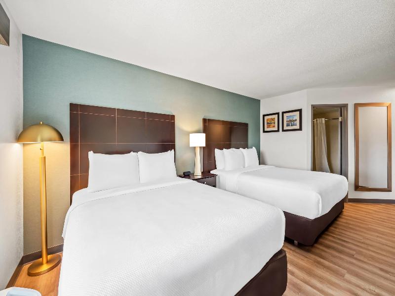 Comfort Inn Foxboro - Mansfield image